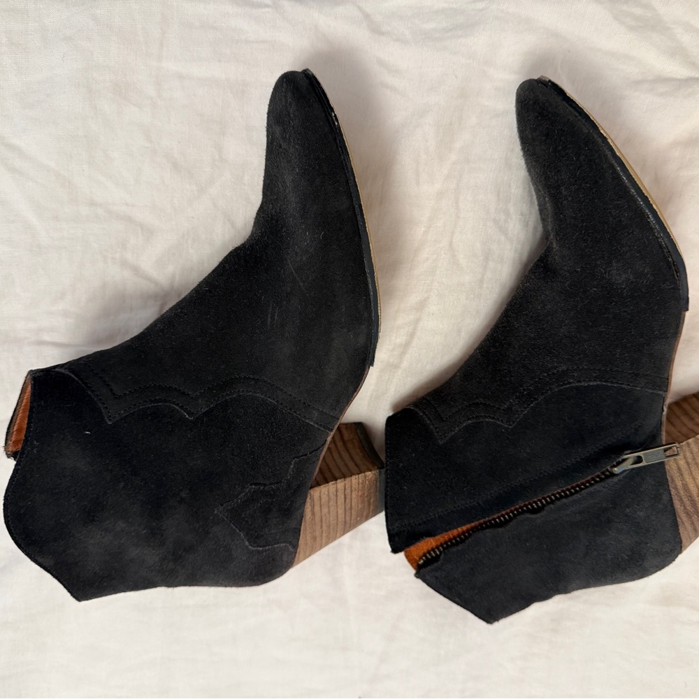 Isabel Marant Black Suede Ankle Booties
